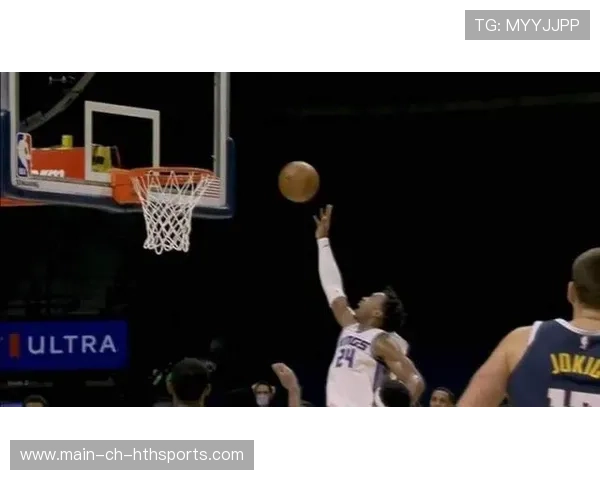 莫兰特反击转身扣篮，灰熊点燃全场胜势局